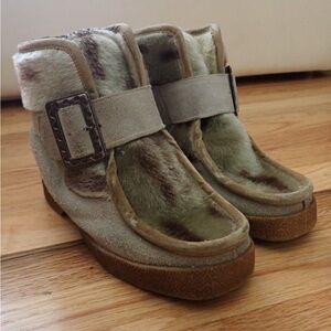 60’s/70’s Vintage Faux Suede Ankle After Ski Boots Made in
Italy 35 5.5 6